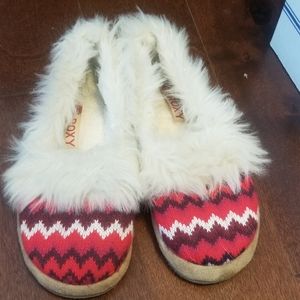 Roxy faux fur slippers